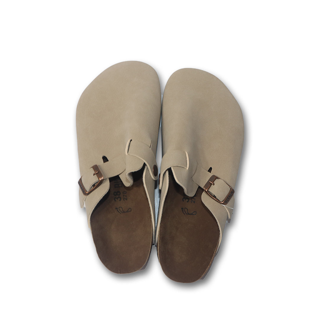 Birkenstock Boston Clogs in Beige